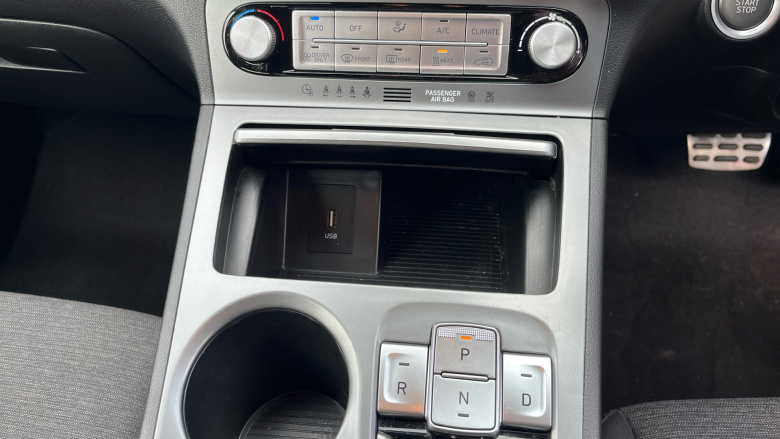 Hyundai KONA 100kW SE Connect 39kWh 5dr Auto Electric Hatchback